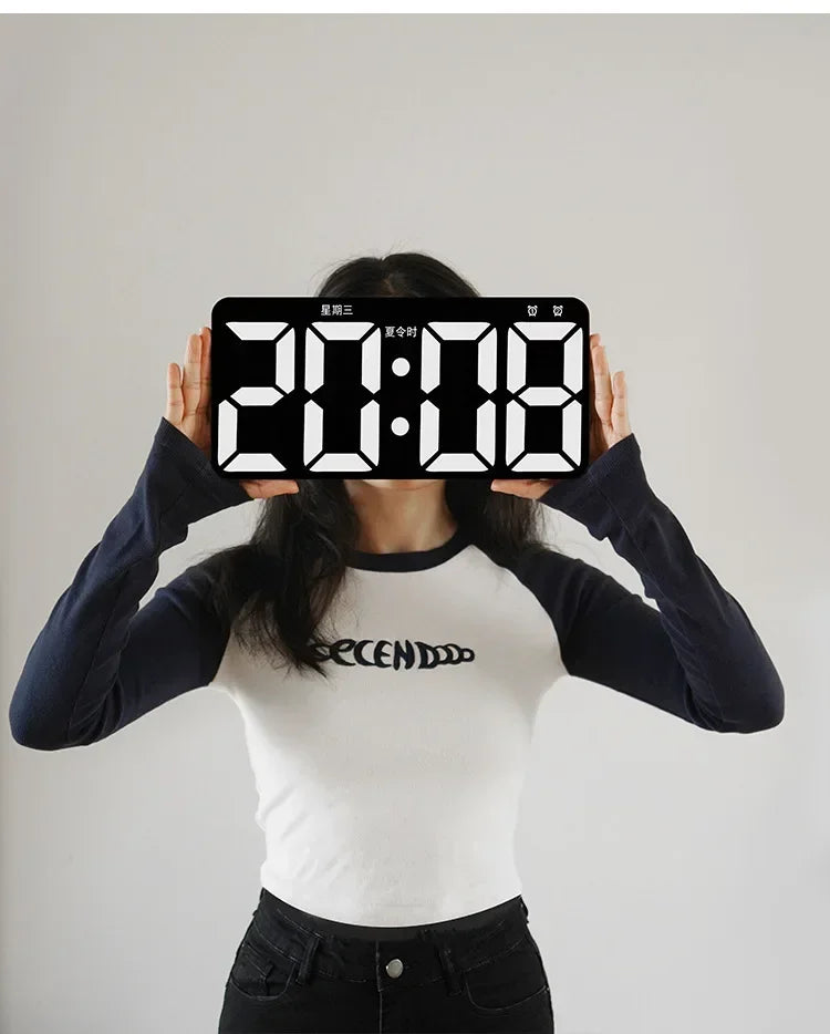 Luxe LED Wall Clock