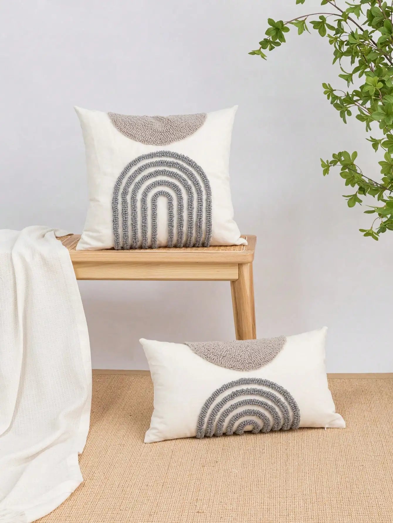 Jacquard Semicircular Pillow Cover