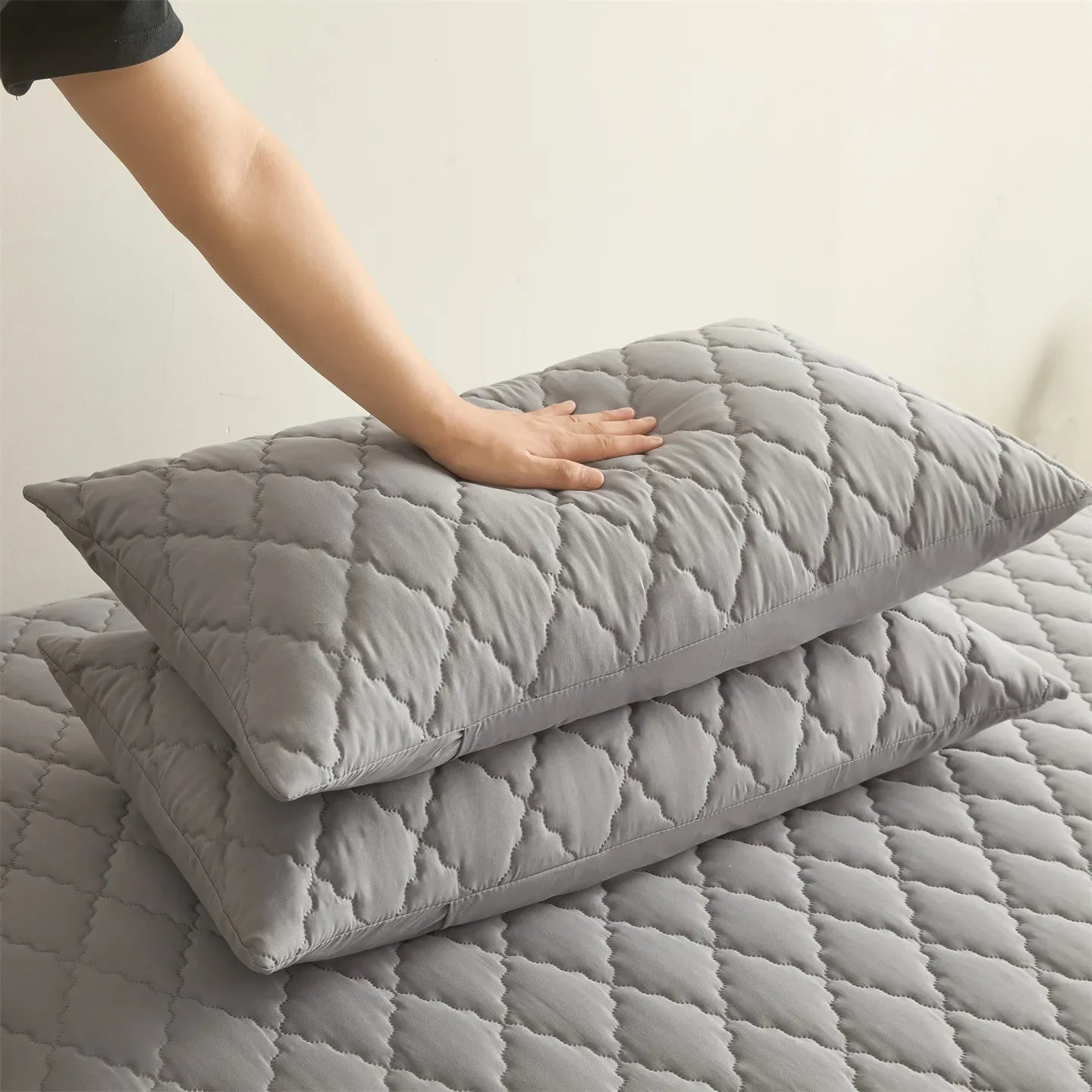 Lux Waterproof Microfiber Pillowcase