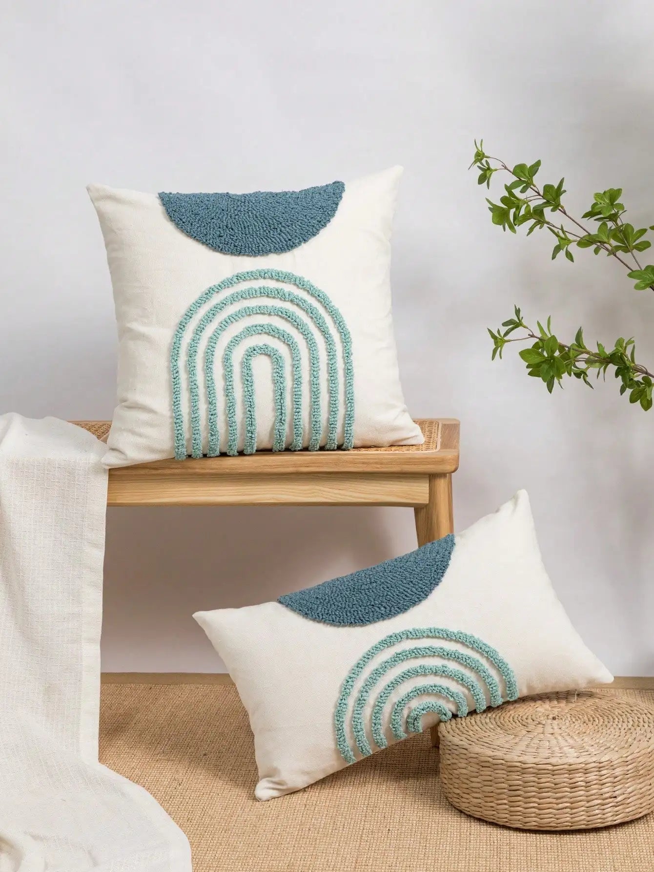 Jacquard Semicircular Pillow Cover