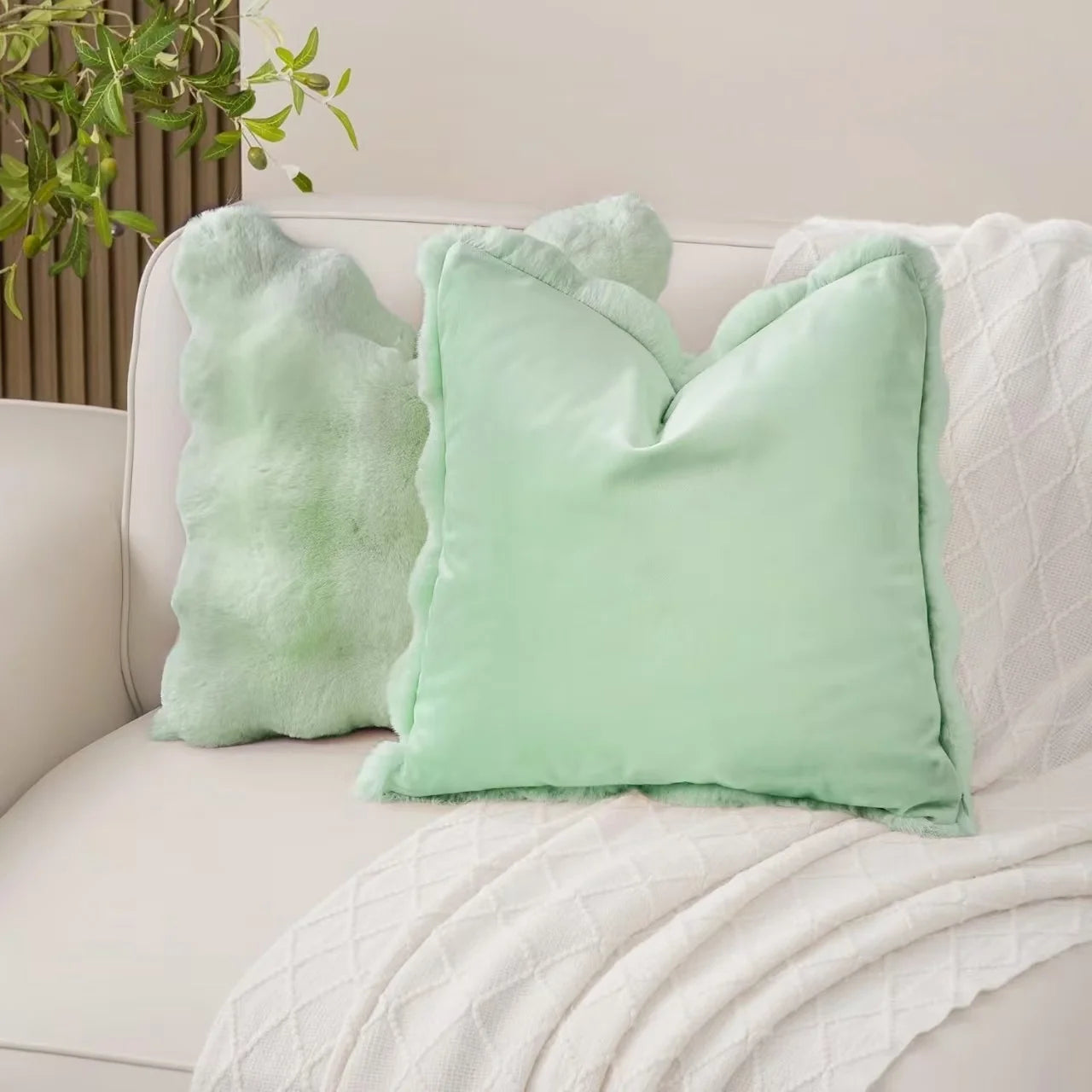 Signature Plush Pillowcases Duo