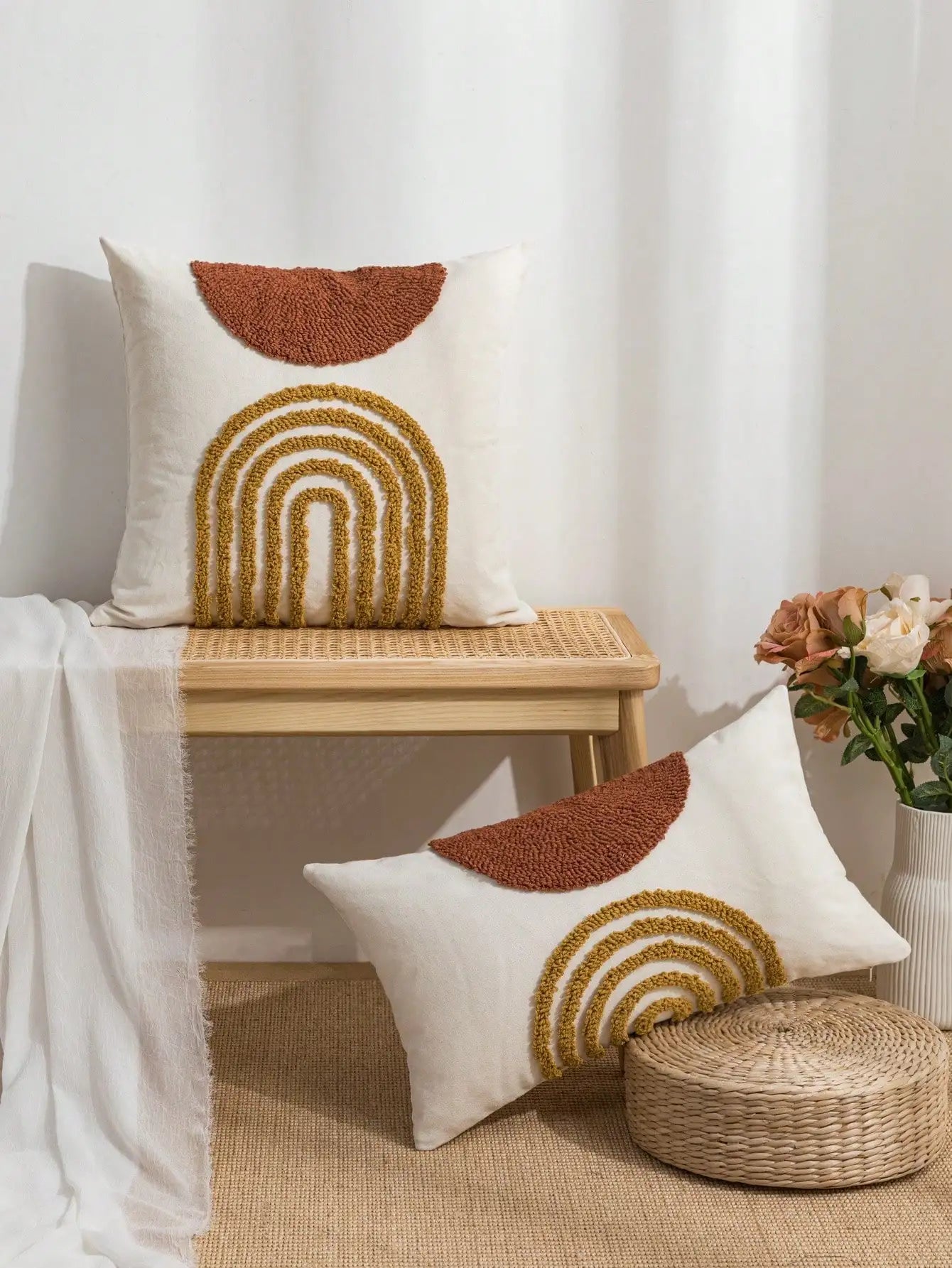 Jacquard Semicircular Pillow Cover