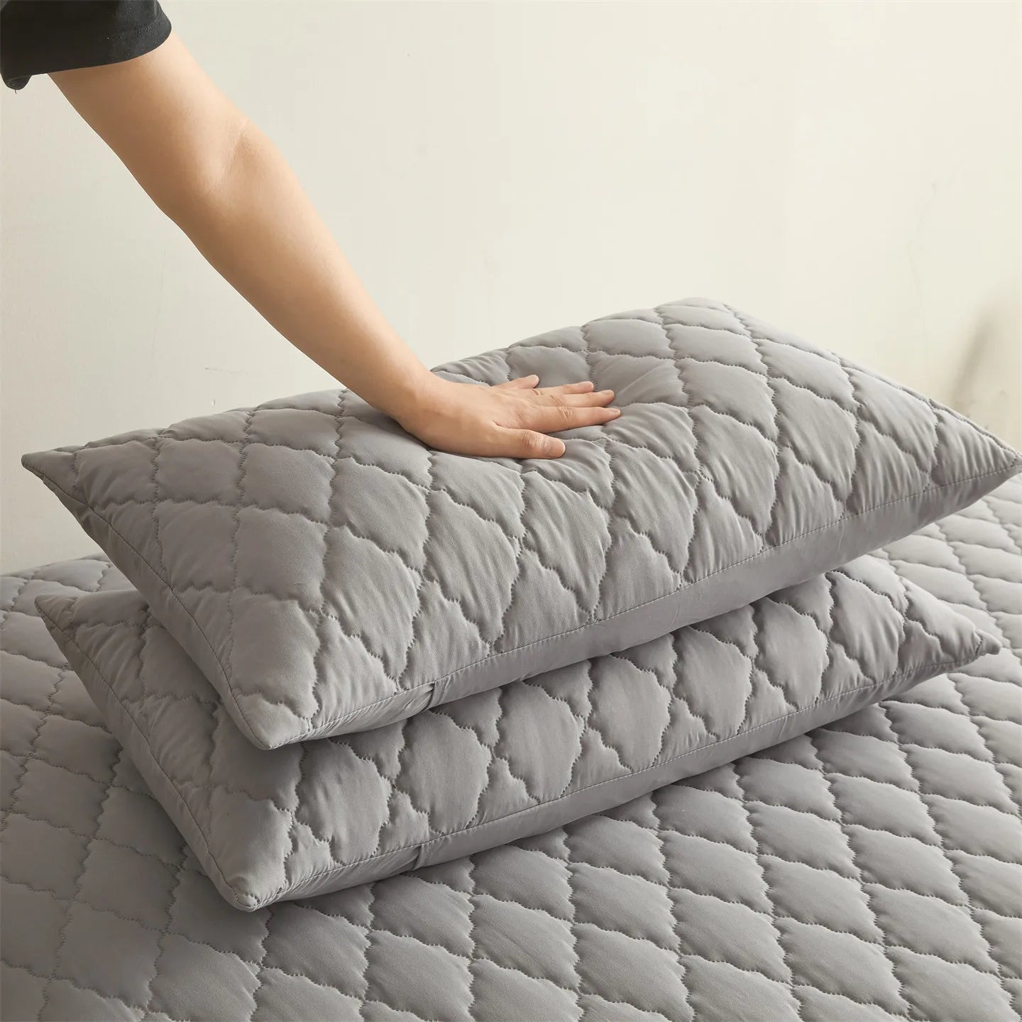 Lux Waterproof Microfiber Pillowcase